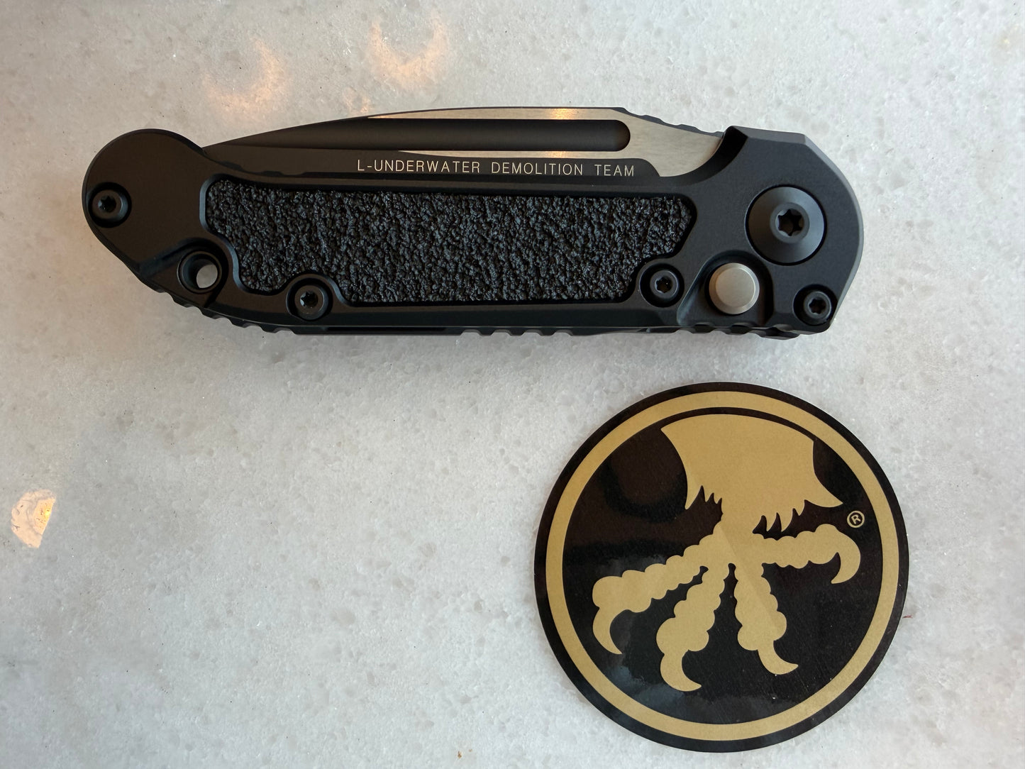 Microtech L.U.D.T. S/E Gen III Automatic Knife - 3.5" Drop Point Black M390MK (Black Handle) (1135-1T)
