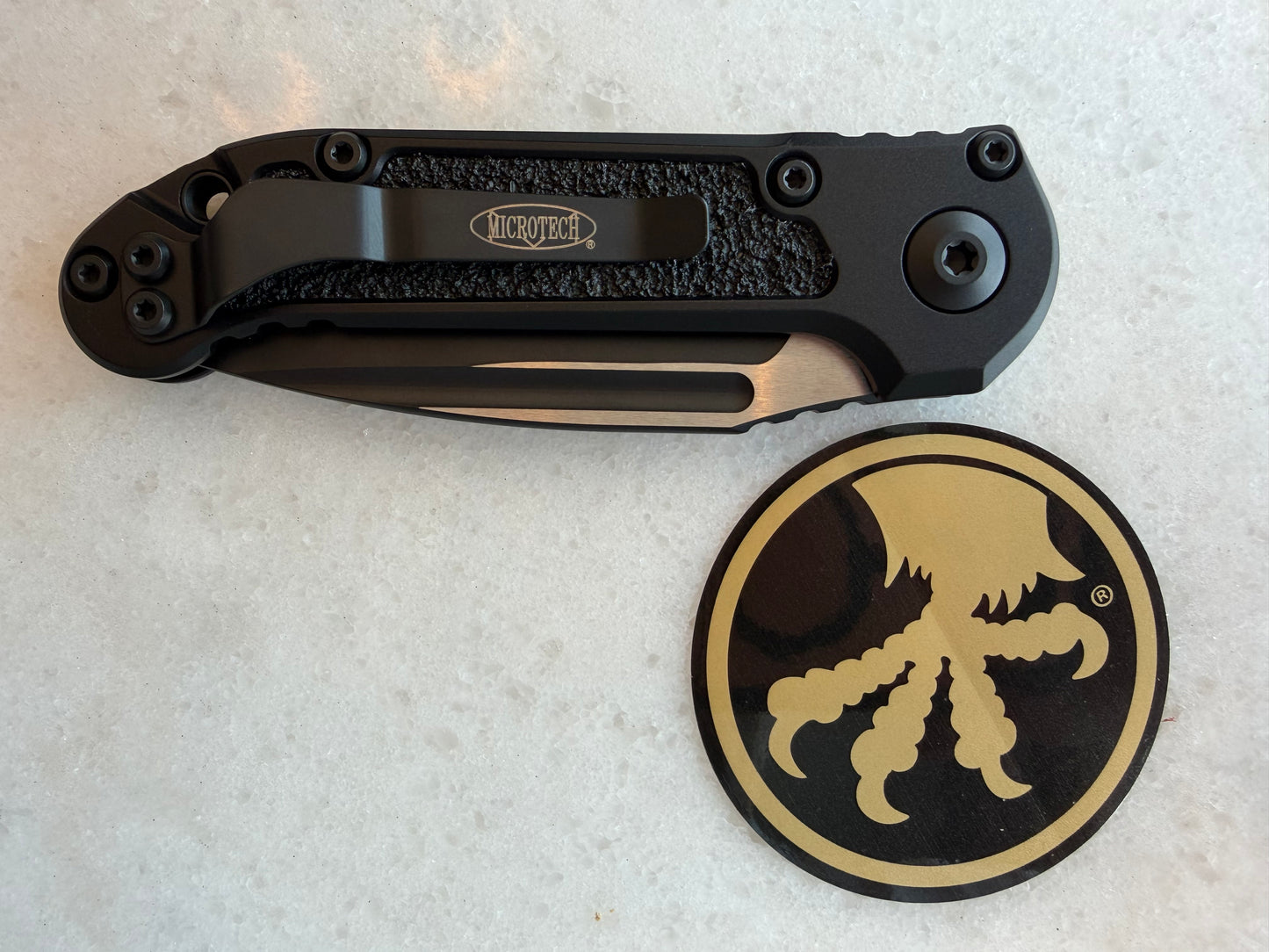 Microtech L.U.D.T. S/E Gen III Automatic Knife - 3.5" Drop Point Black M390MK (Black Handle) (1135-1T)