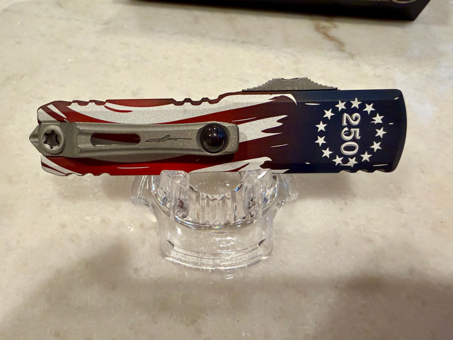 Microtech UTX-85 Signature Series: 250th Anniversary 4th of July Edition